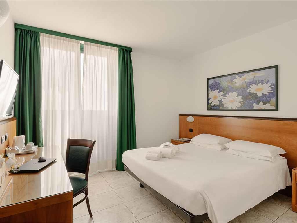 Rivoli Hotel Esterno foto