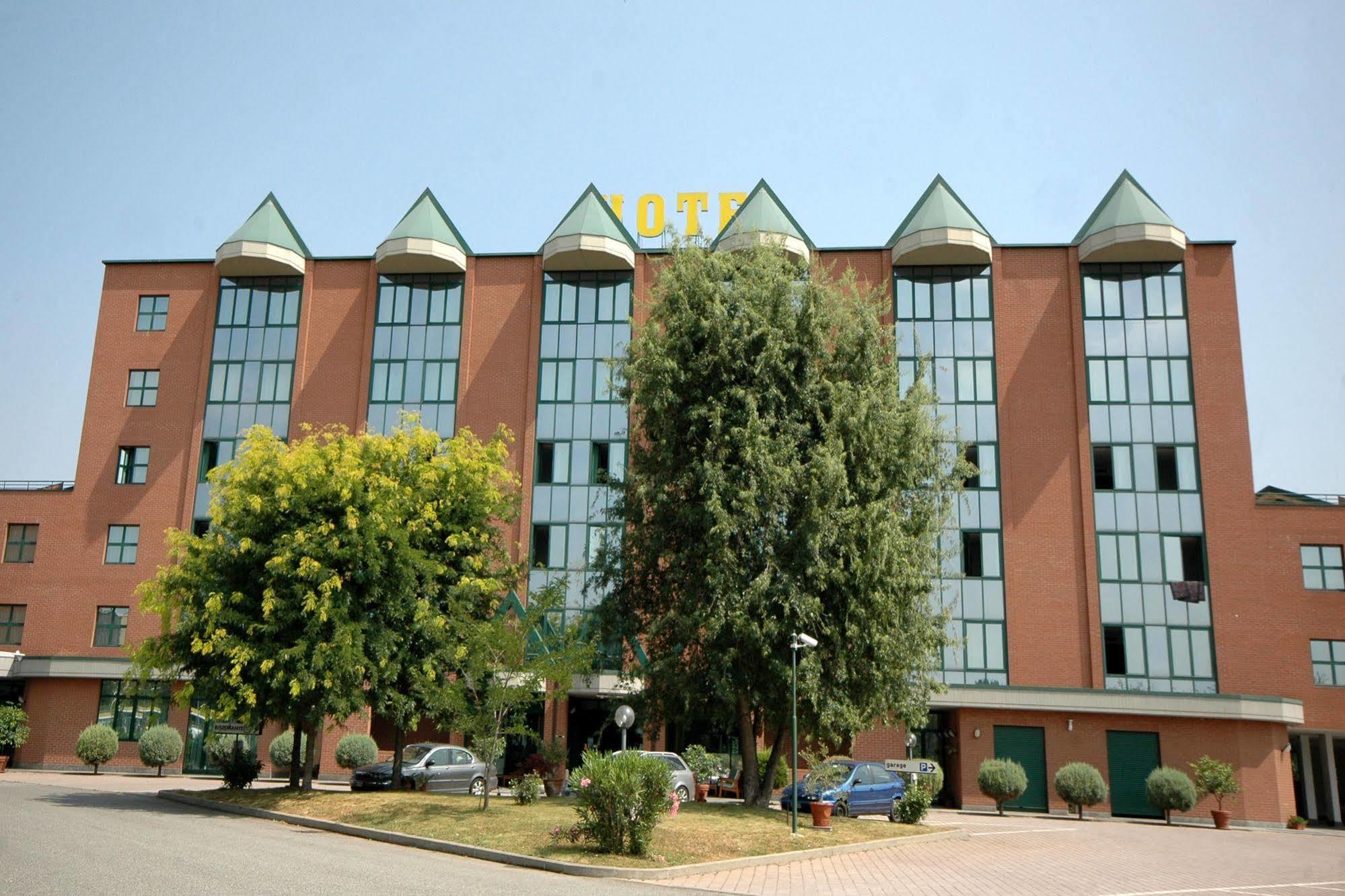 Rivoli Hotel Esterno foto
