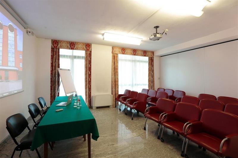 Rivoli Hotel Esterno foto